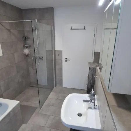 Terassenwohnung In Ruhiger Lage Bei Zuerich Und Rheinfall Lottstetten