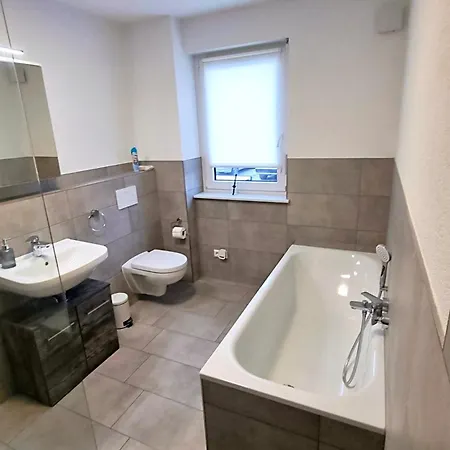 Apartamento Terassenwohnung In Ruhiger Lage Bei Zuerich Und Rheinfall